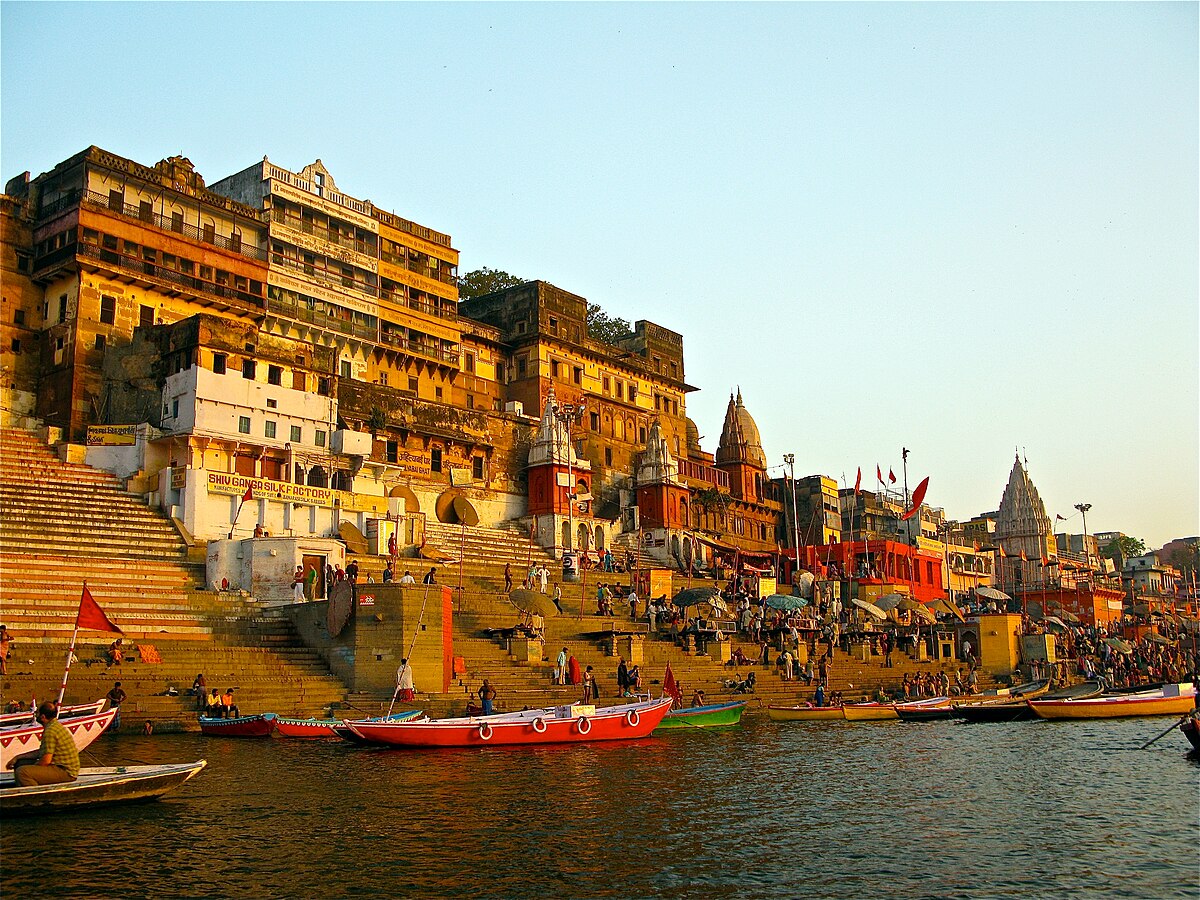 WHAT IS THE BEST TIME TO VISIT VARANASI?